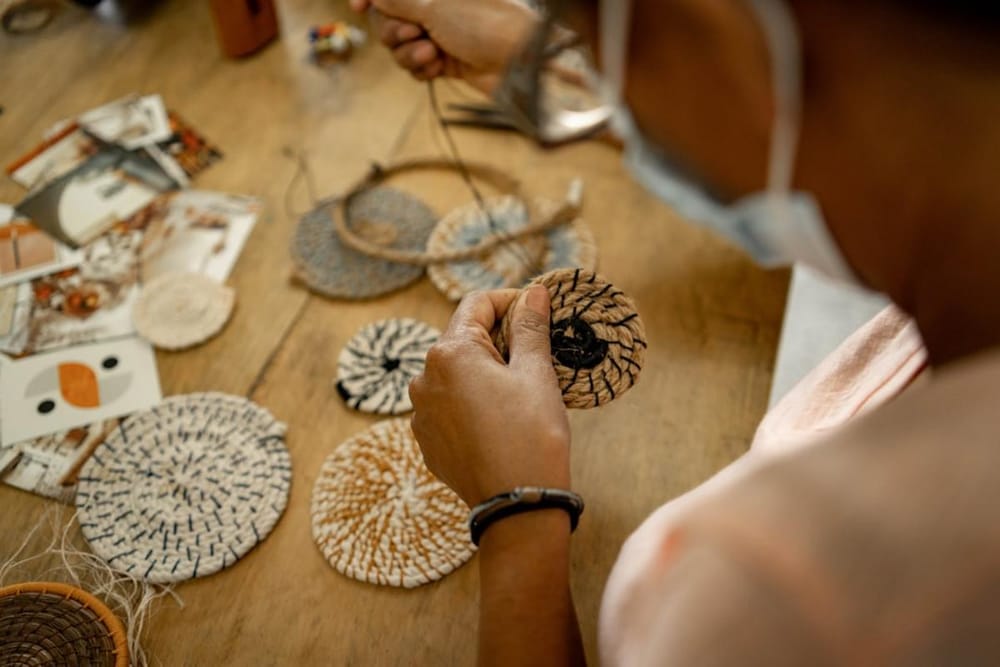 The Art of Handmade Jewelry Elevating Modern Fashion Trends