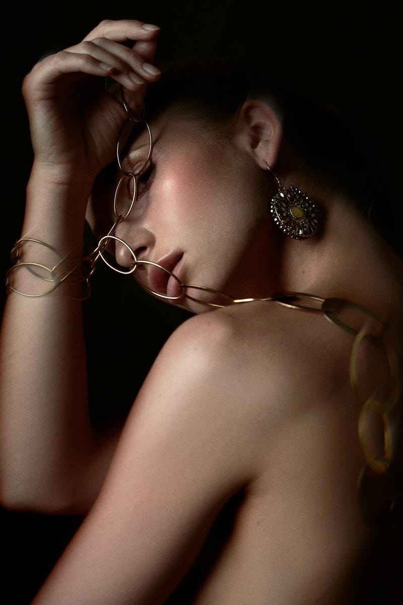 The Art of Handmade Jewelry and Its Role in Contemporary Fashion Trends